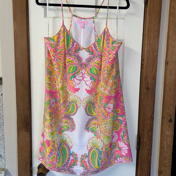 Lilly Pulitzer Dresses & Skirts - Lilly Pulitzer silk dress. Size large